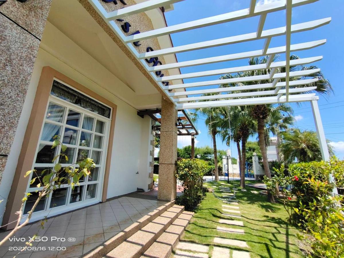 Appartamento Fish House 宜蘭獨棟別墅 戲水池 生態diy 安農溪自行車 Dongshan  Esterno foto